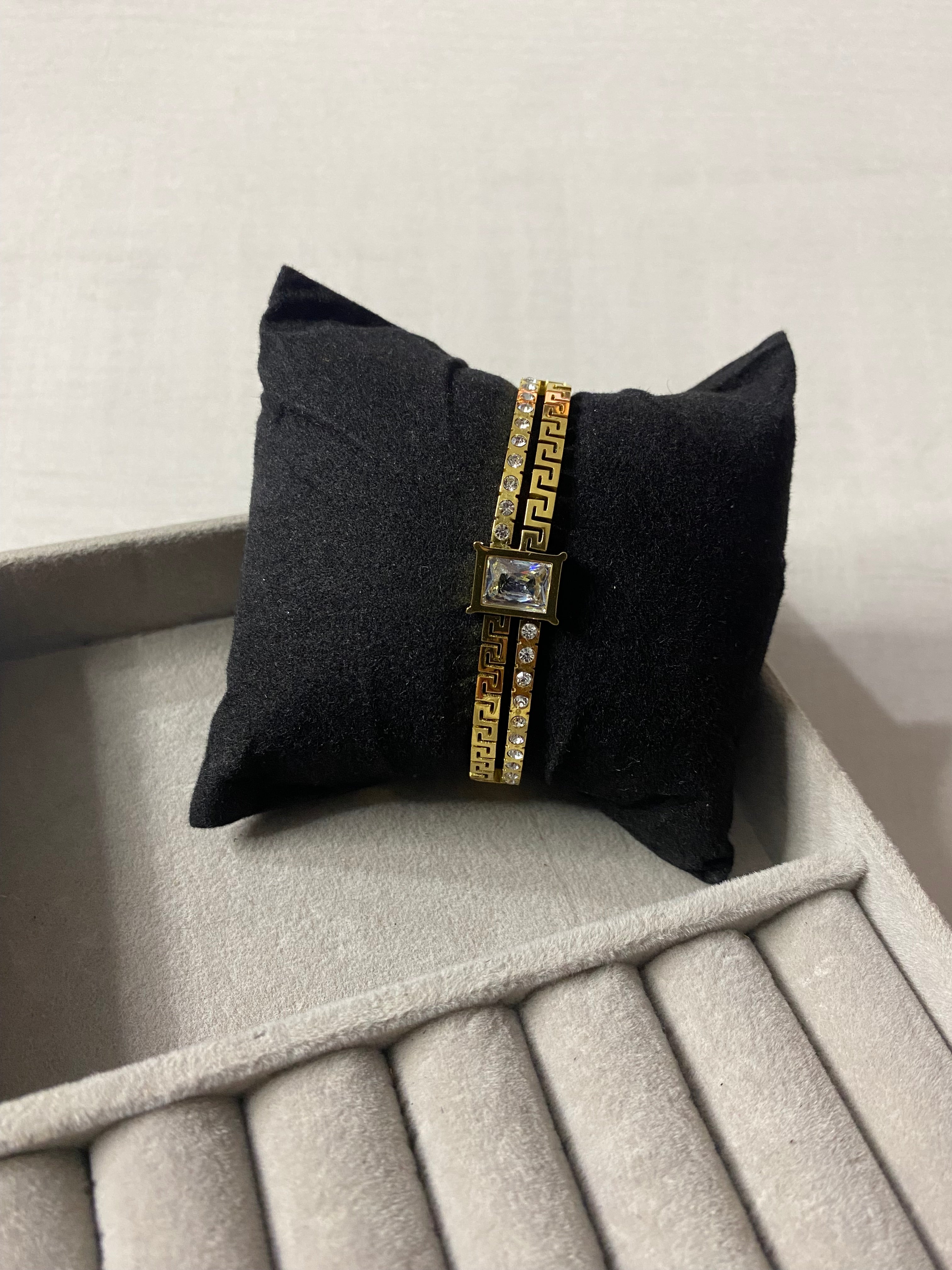 Elegant Anti-Tarnish Bracelet with Sparkling AD Stones | Adjustable Designer Jewelry for Women & Girls